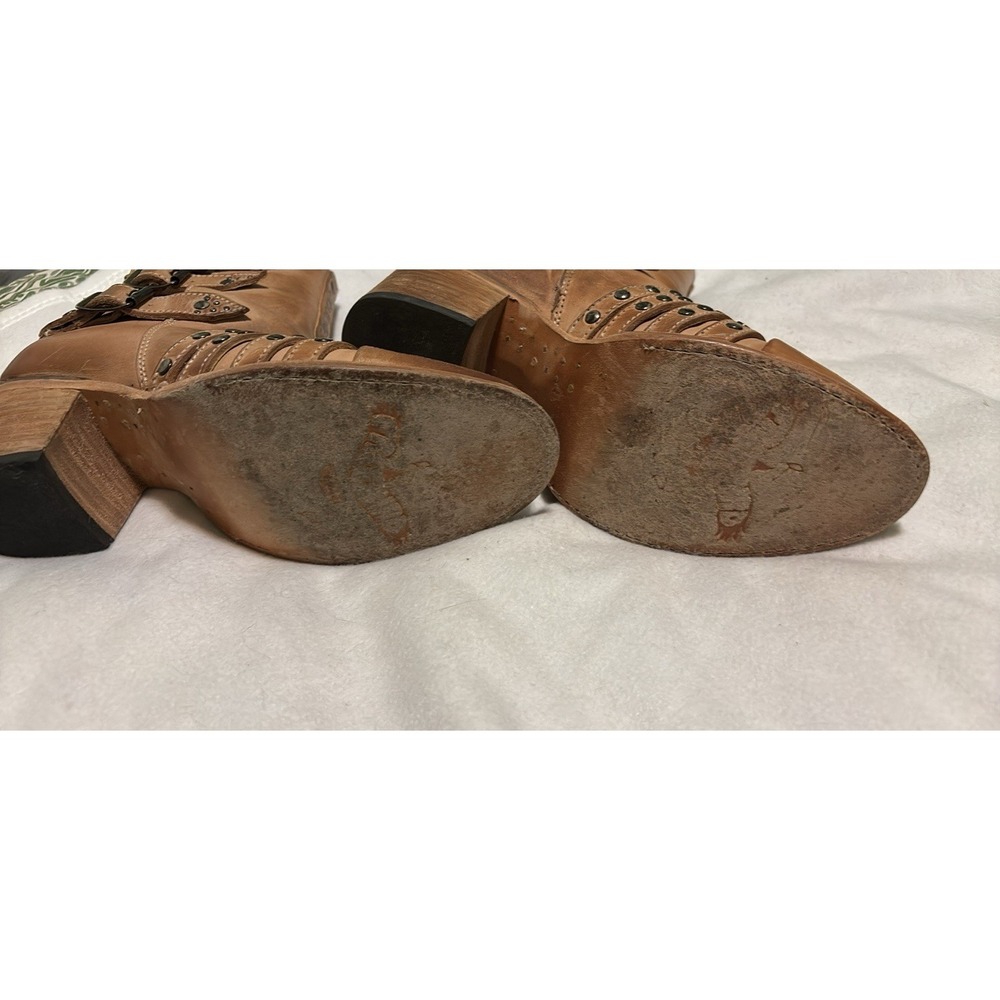 FREEBIRD Citadel Leather Buckle Booties Boots  in Taupe Women's Size 9 - EUC - Picture 4 of 10